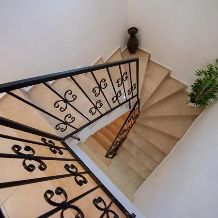 Sessiz Oludeniz, 5 Bedroom, Private Pool フェティエ